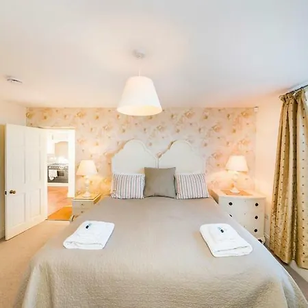 Sands * ウィットビー